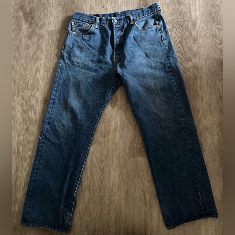 Levi’s 501 Button Fly Men’s Jeans size 36x32